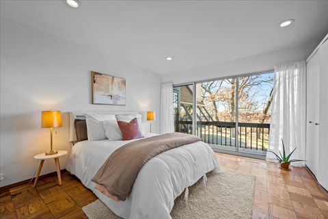 Tiny photo for 431 Maplewood Drive, Barrington, IL 60010 (MLS # 12541577)