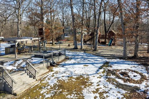 Tiny photo for 431 Maplewood Drive, Barrington, IL 60010 (MLS # 12541577)