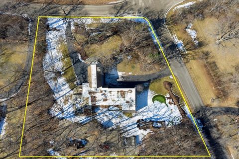 Tiny photo for 431 Maplewood Drive, Barrington, IL 60010 (MLS # 12541577)