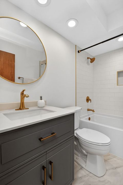 Tiny photo for 1518 Pine View Court, Darien, IL 60561 (MLS # 12570821)