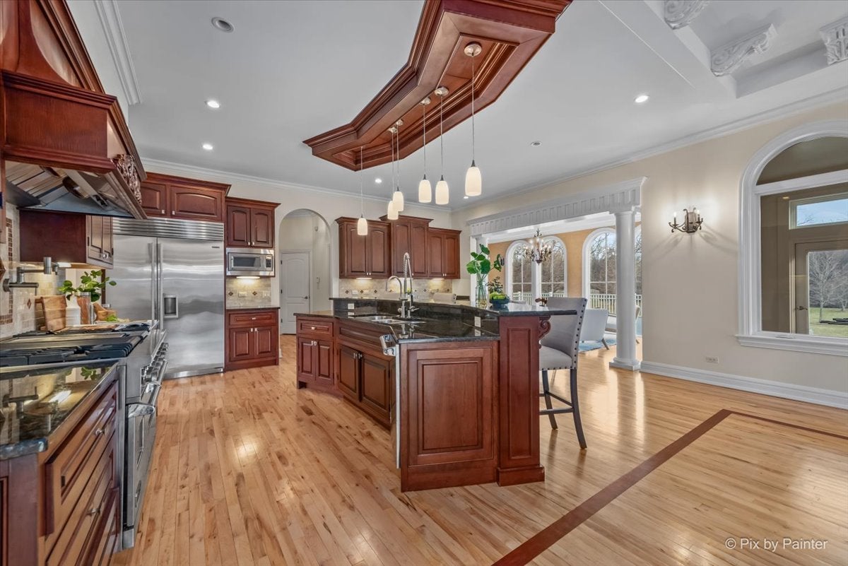 Lake Forest, Illinois, 60045, United States, 4 Bedrooms Bedrooms, ,6 BathroomsBathrooms,Residential,Active,2032073