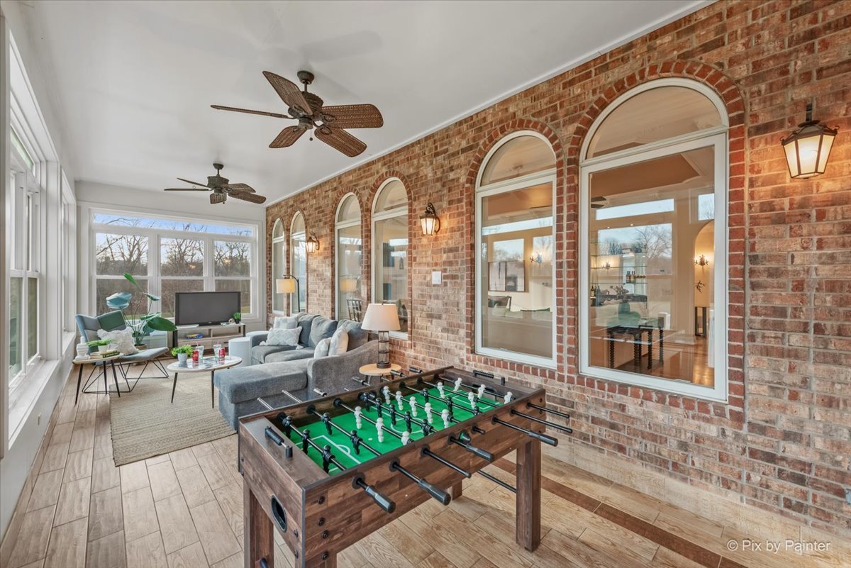 Lake Forest, Illinois, 60045, United States, 4 Bedrooms Bedrooms, ,6 BathroomsBathrooms,Residential,Active,2032073