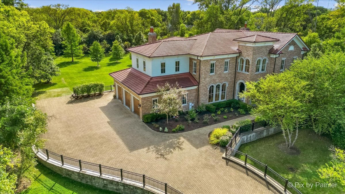 Lake Forest, Illinois, 60045, United States, 4 Bedrooms Bedrooms, ,6 BathroomsBathrooms,Residential,Active,2032073