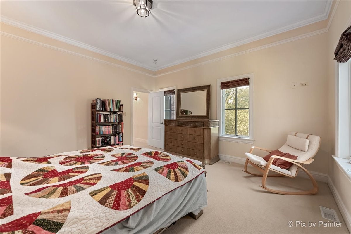 Lake Forest, Illinois, 60045, United States, 4 Bedrooms Bedrooms, ,6 BathroomsBathrooms,Residential,Active,2032073