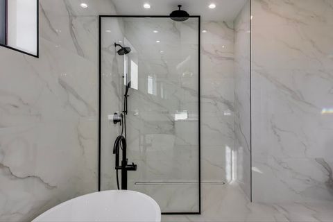 Tiny photo for 2307 W Foster Avenue #3, Chicago, IL 60625 (MLS # 12506965)