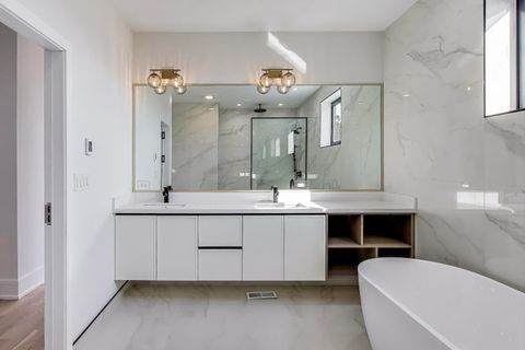 Tiny photo for 2307 W Foster Avenue #3, Chicago, IL 60625 (MLS # 12506965)