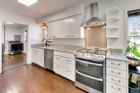 Tiny photo for 232 E VILLAGE Drive, Northlake, IL 60164 (MLS # 12696505)
