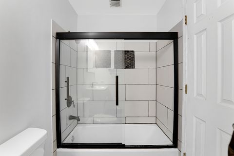 Tiny photo for 2941 N Sheffield Avenue #1, Chicago, IL 60657 (MLS # 12361423)
