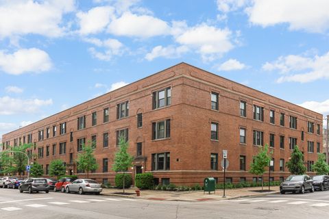 Photo of 2941 N Sheffield Avenue #1, Chicago, IL 60657 (MLS # 12361423)
