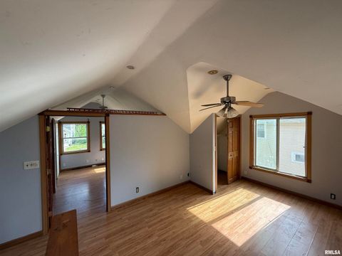 Tiny photo for 237 1ST Avenue, Clinton, IA 52732 (MLS # QC4263362)