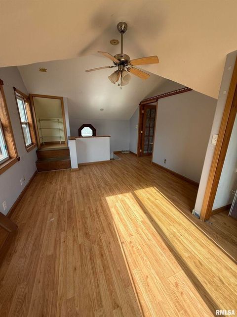 Tiny photo for 237 1ST Avenue, Clinton, IA 52732 (MLS # QC4263362)