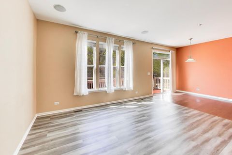 Tiny photo for 932 Tuscany Drive, Streamwood, IL 60107 (MLS # 12651351)