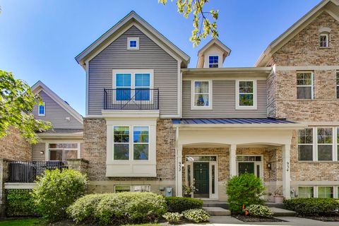 Tiny photo for 932 Tuscany Drive, Streamwood, IL 60107 (MLS # 12651351)