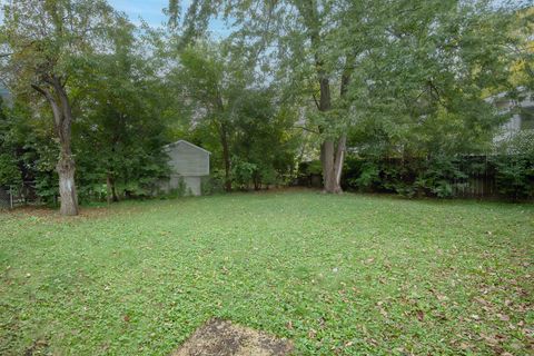 Tiny photo for 216 Flora Avenue, Glenview, IL 60025 (MLS # 12558117)