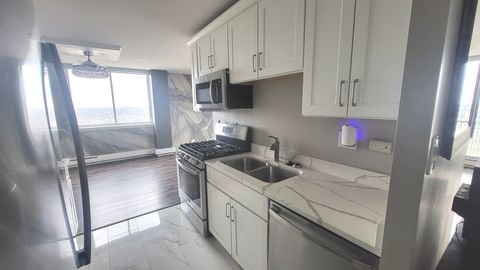 Tiny photo for Oak Brook, IL 60523 (MLS # 12557987)