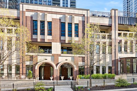 Photo of 409 E Benton Place #409, Chicago, IL 60601 (MLS # 12637630)