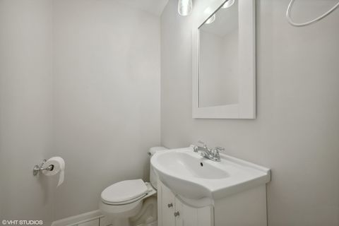 Tiny photo for 564 White Oak Road, Bolingbrook, IL 60440 (MLS # 12652424)