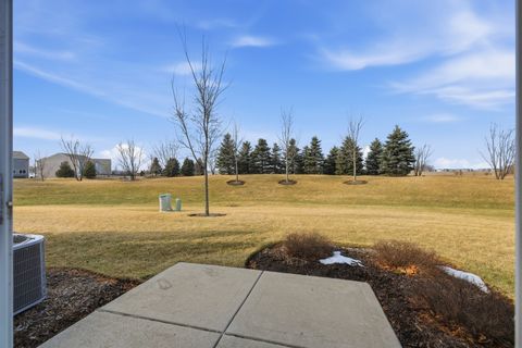 Tiny photo for 1882 Southern Circle #1882, Pingree Grove, IL 60140 (MLS # 12591522)