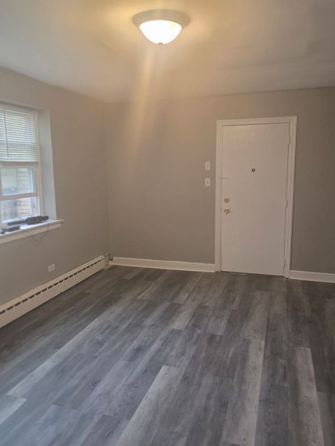 Tiny photo for 2055 E 72nd Street #1W, Chicago, IL 60649 (MLS # 12592367)