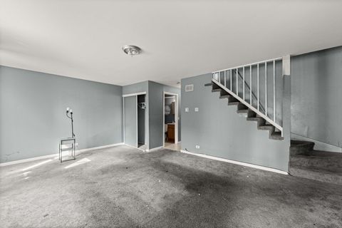 Tiny photo for 7945 S Phillips Avenue, Chicago, IL 60617 (MLS # 12596267)
