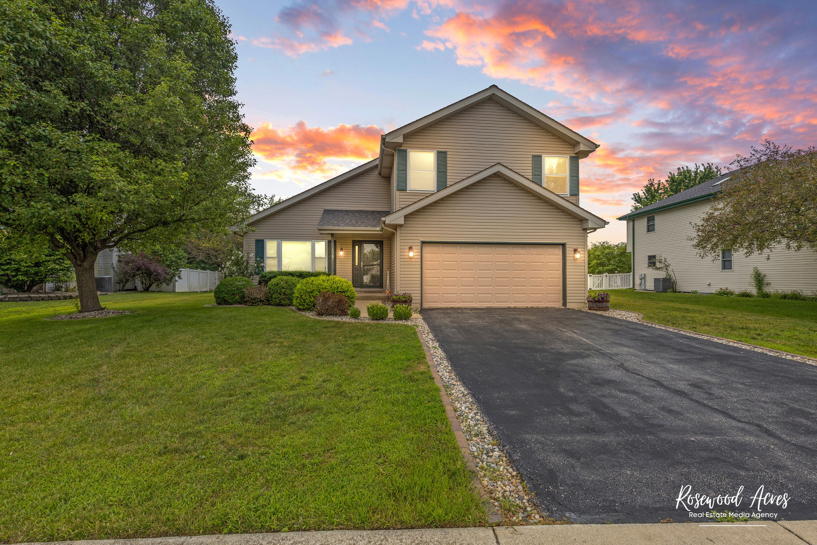 1347 W Cap Circle