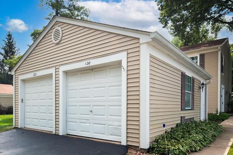 Tiny photo for 120 Bright Oaks Circle, Cary, IL 60013 (MLS # 12479167)