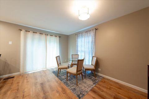 Tiny photo for 120 Bright Oaks Circle, Cary, IL 60013 (MLS # 12479167)