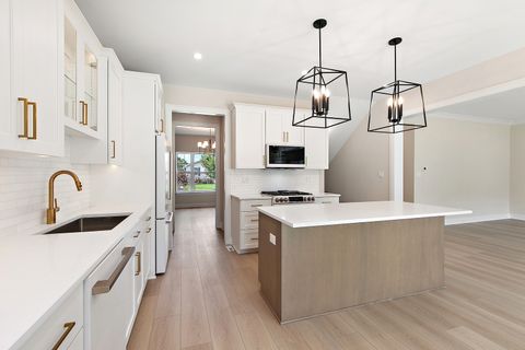 Tiny photo for 1025 Walter Street, Lemont, IL 60439 (MLS # 12487861)