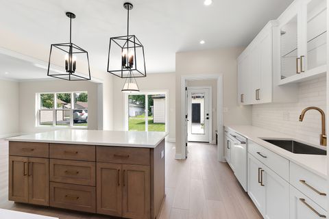 Tiny photo for 1025 Walter Street, Lemont, IL 60439 (MLS # 12487861)