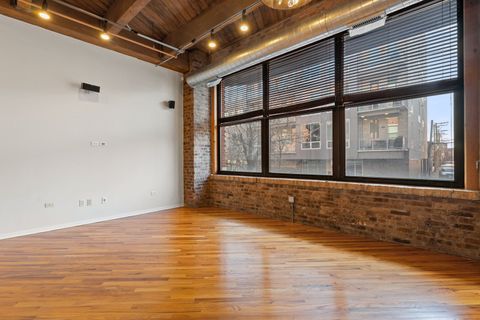 Tiny photo for 1040 W Adams Street #122, Chicago, IL 60607 (MLS # 12573035)