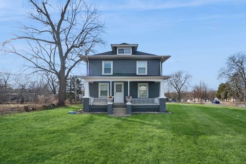 Tiny photo for 9 Center Road, Streamwood, IL 60107 (MLS # 12603394)
