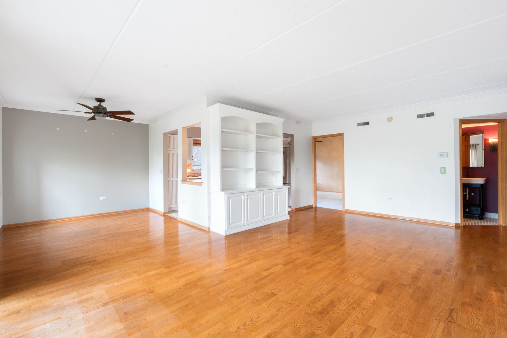 100 N Gary Avenue N 304