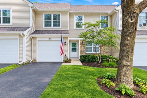 Photo of 105 Parkview Drive, Wauconda, IL 60084 (MLS # 12790734)