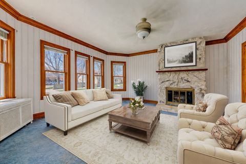 Tiny photo for 5381 N Lynch Avenue, Chicago, IL 60630 (MLS # 12604789)