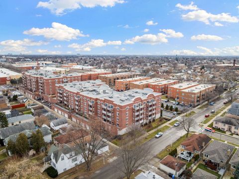 Tiny photo for 6559 W George Street #309, Chicago, IL 60634 (MLS # 12686033)