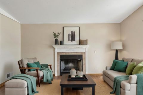 Tiny photo for 2708 W Lucia Avenue, Waukegan, IL 60085 (MLS # 12628320)