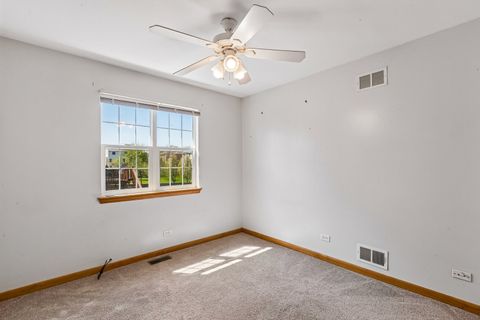Tiny photo for 2708 W Lucia Avenue, Waukegan, IL 60085 (MLS # 12628320)