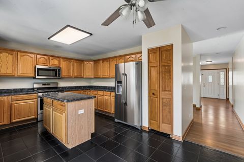 Tiny photo for 2708 W Lucia Avenue, Waukegan, IL 60085 (MLS # 12628320)