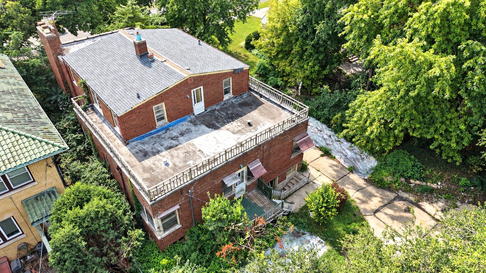 934 Forest Avenue