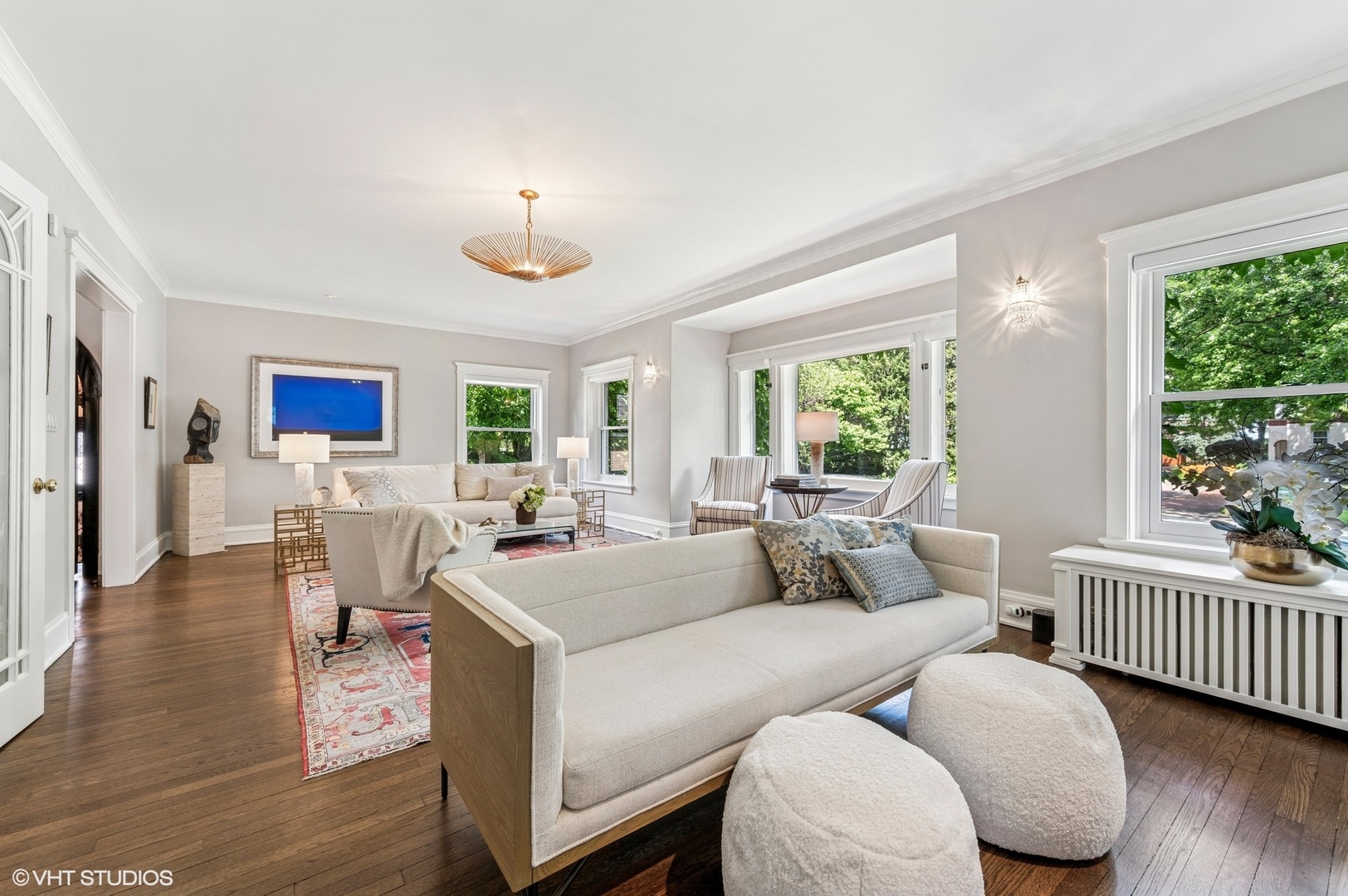 938 Edgemere Court