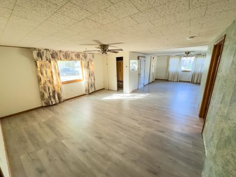 Tiny photo for 702 E Timber Street, Pontiac, IL 61764 (MLS # 12488883)