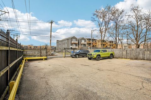 Tiny photo for 4644 S Prairie Avenue #2N, Chicago, IL 60653 (MLS # 12567475)