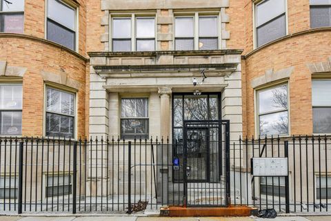 Tiny photo for 4644 S Prairie Avenue #2N, Chicago, IL 60653 (MLS # 12567475)