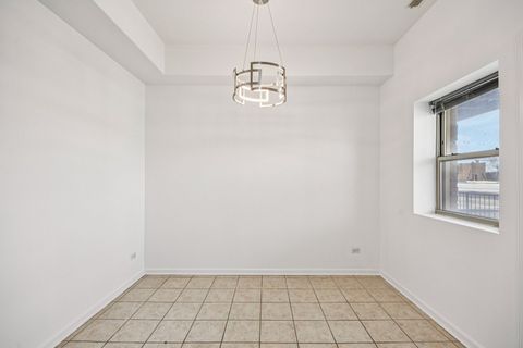 Tiny photo for 4644 S Prairie Avenue #2N, Chicago, IL 60653 (MLS # 12567475)