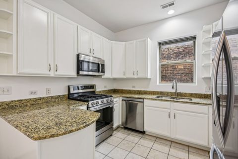 Tiny photo for 4644 S Prairie Avenue #2N, Chicago, IL 60653 (MLS # 12567475)