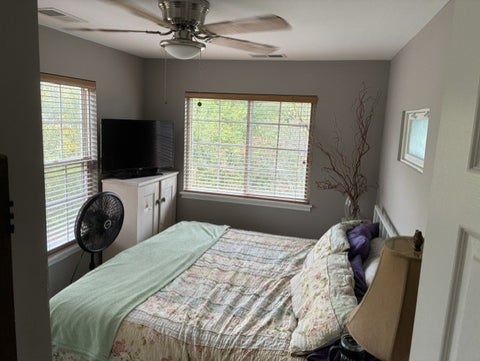 Tiny photo for 139 Fairfield Lane, Carol Stream, IL 60188 (MLS # 12778393)