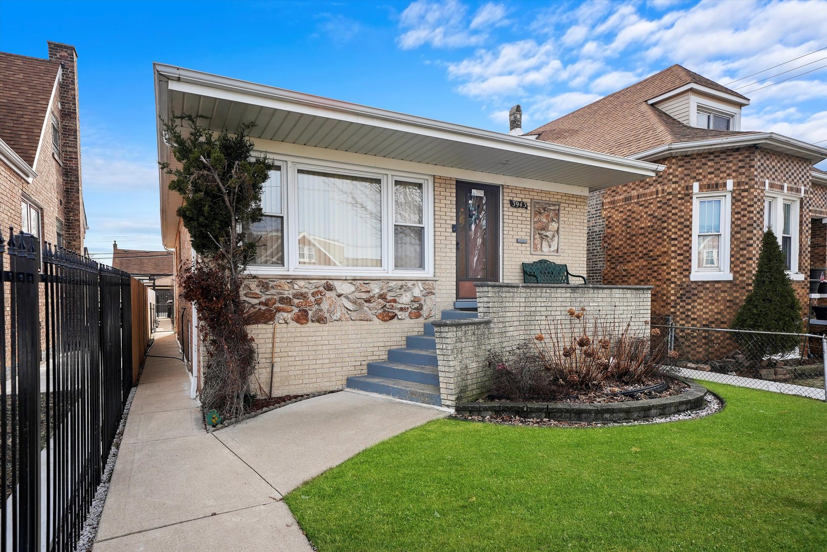 3943 W 66th Street
