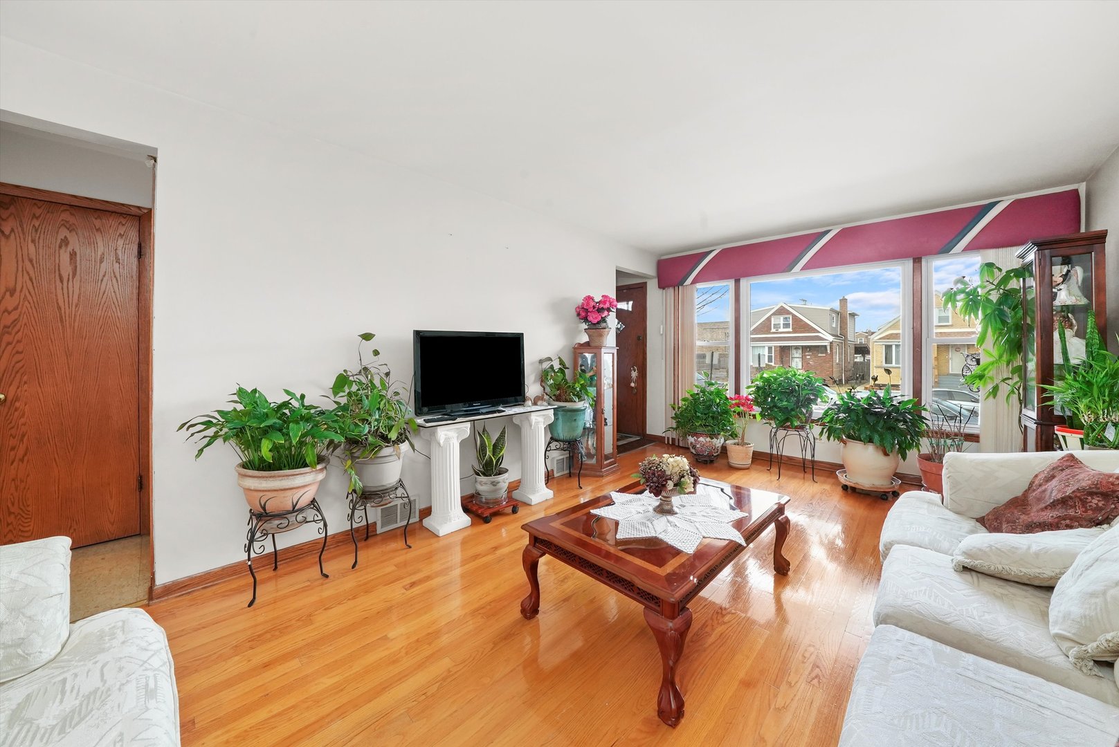 3943 W 66th Street
