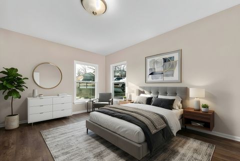 Tiny photo for 5522 PERSHING Avenue, Downers Grove, IL 60515 (MLS # 12537277)