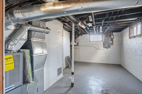 Tiny photo for 1117 19 Avenue, Rock Island, IL 61201 (MLS # 12552805)